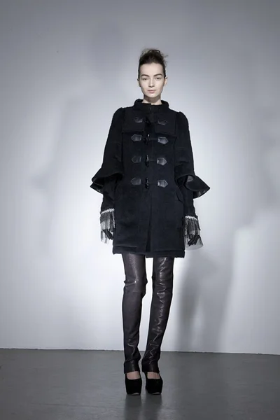 Look 1